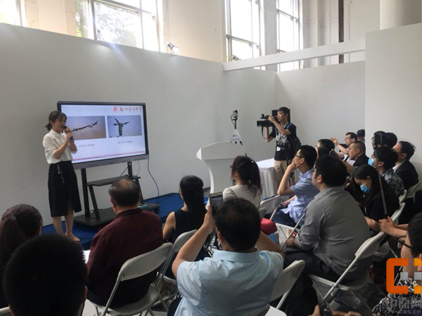 郑州二中亮相全国基础教育信息化应用展示交流活动现场带来独一无二的精彩