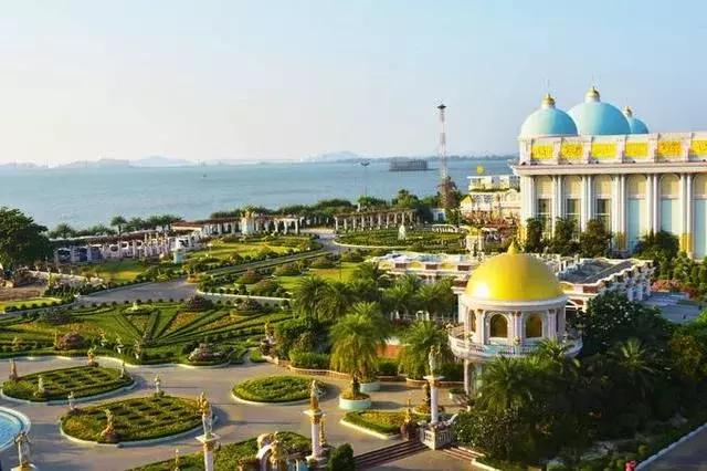 中国游客去泰国需要给国王行礼吗,中国游客入境泰国受到接待