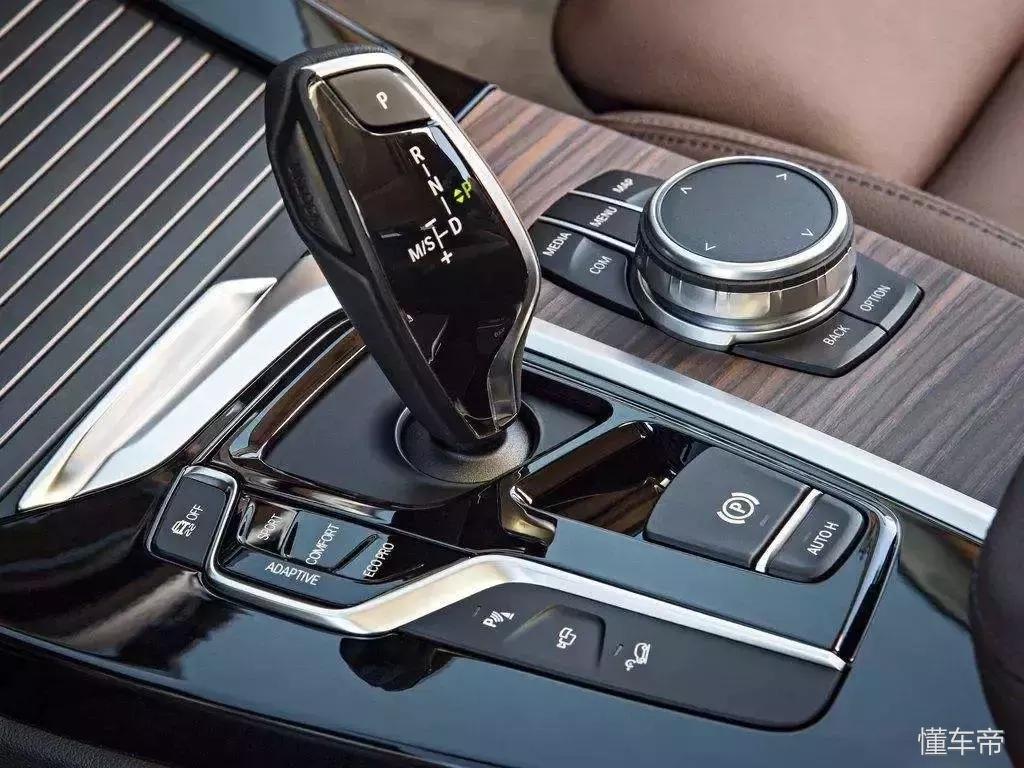 油耗显示不准怎么调整,没有油耗显示怎么算油耗准确