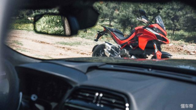 mts1200和1200s的区别,mts1200对比s1000xr