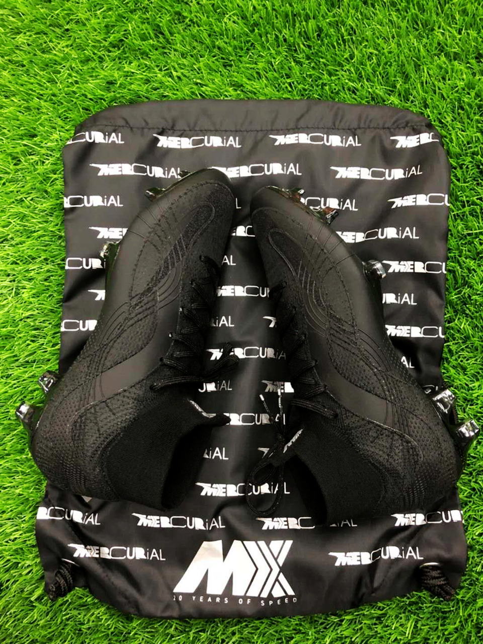 安踏足球鞋enjoyz,日本足球鞋enjoyz