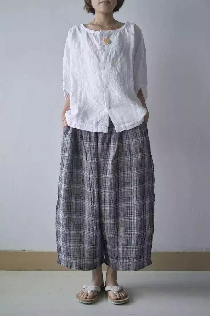 宽松t恤配阔腿裤慵懒,想要腿变长