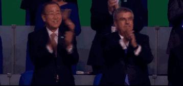 一件配饰就能拯救一身的穿衣搭配,让你感觉时尚的小配饰