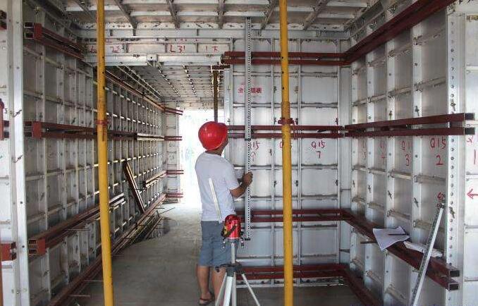 建筑铝合金模板注意事项及要求,建筑铝模板平整度怎么测