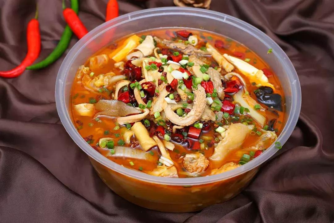 扎心了，老铁！上海上班族日常歧视链……