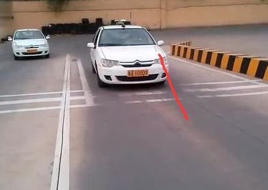 靠边停车30公分最佳找点方法,右30公分最佳找点方法