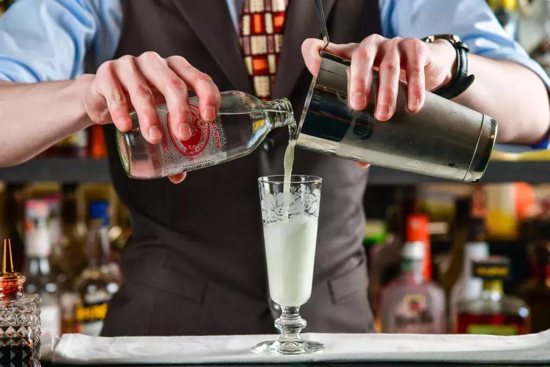 古建筑林立的五大道HIVE06ART更像是一家日本当代艺术博物馆