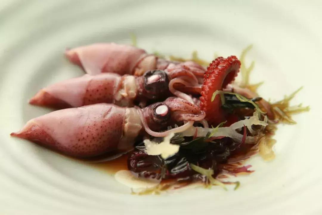 古建筑林立的五大道HIVE06ART更像是一家日本当代艺术博物馆