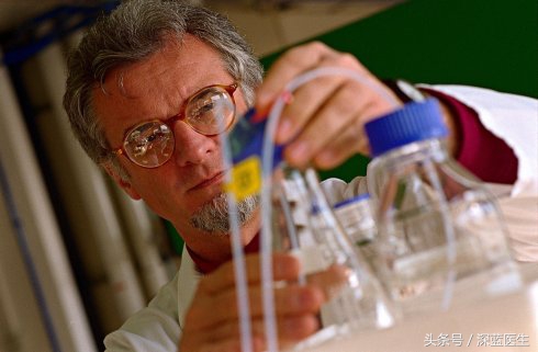 治疗肺癌的靶向药共几种,肺癌治疗方案一线和三线什么区别