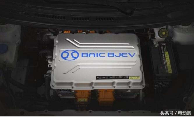 北汽ex360和ex200,北汽ex360对比车型