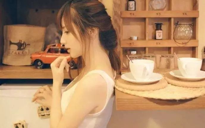 与16岁女孩开房法律规定,满16岁女孩开房法律规定