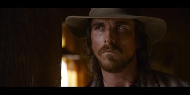 天使和恶魔之间是能够有爱的,天使和恶魔也可以有纯洁的友情