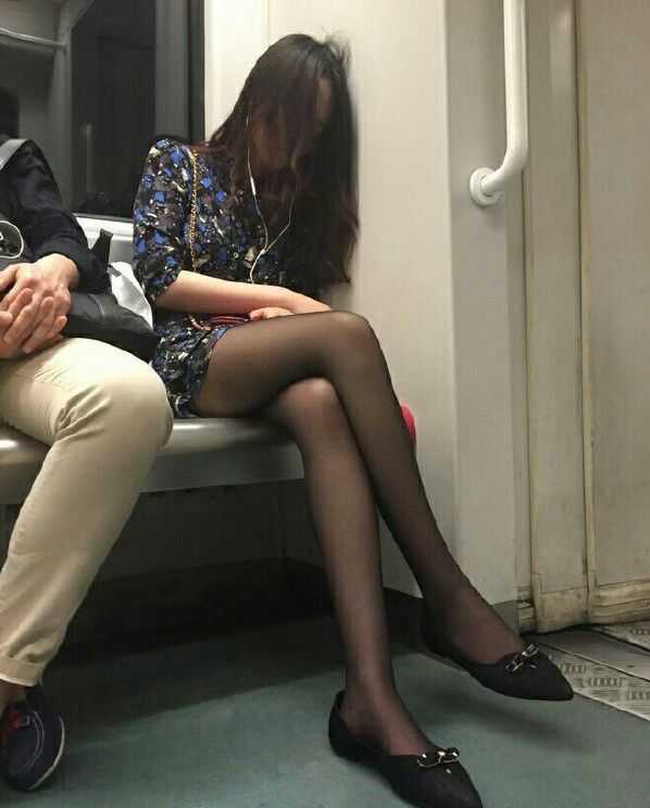 跟上司发生了关系，要不要离职？