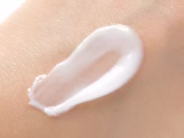 拼团｜抹了它，痘印、疤痕全都慢慢消失了