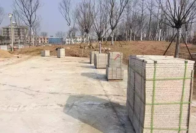 4种常见庭院铺装材料与优缺点,庭院最流行的铺装