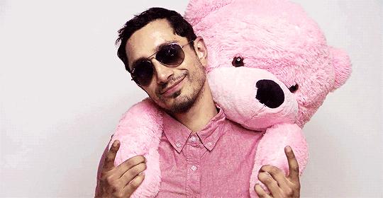 我有一个好朋友，他碰巧是同性恋