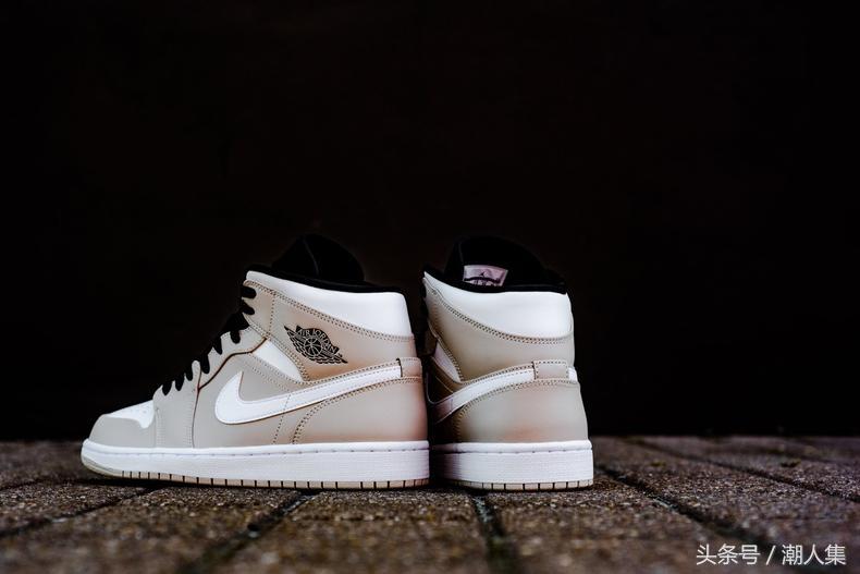 nike新出的aj1黑黄脚趾,nike的aj1后标带小飞人