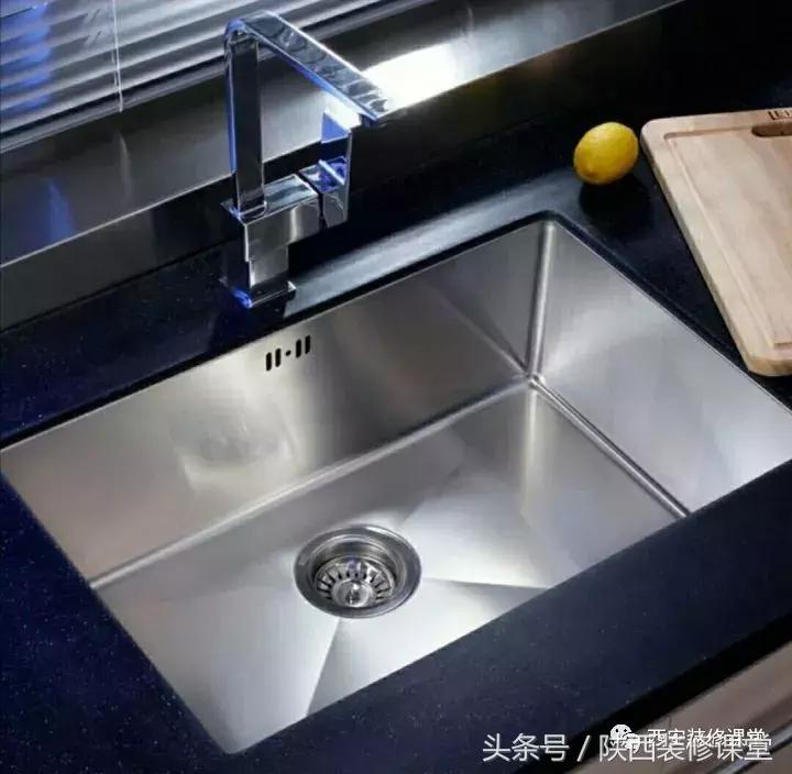 科勒厨房水槽下水安装示意图,厨房水槽龙头安装步骤视频