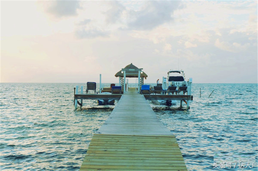 伯利兹大蓝洞好看吗,伯利兹大蓝洞有多深