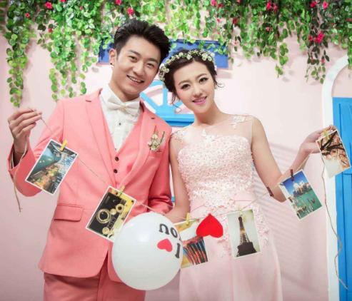 拍婚纱照为什么问婚期,金夫人一般拍婚纱照多少钱