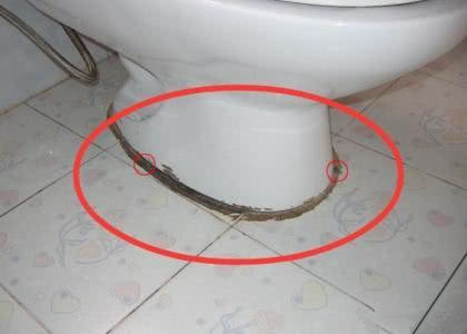 玻璃胶发霉用什么遮盖,玻璃胶用久了发霉用什么去霉斑