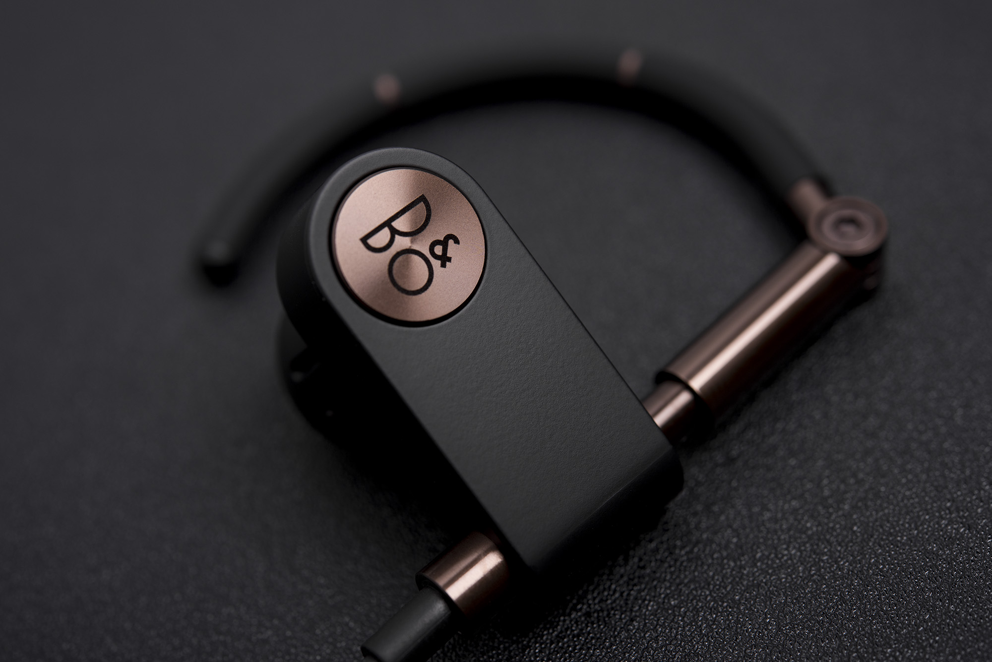 beoplay蓝牙耳机评测,beoplaya8蓝牙