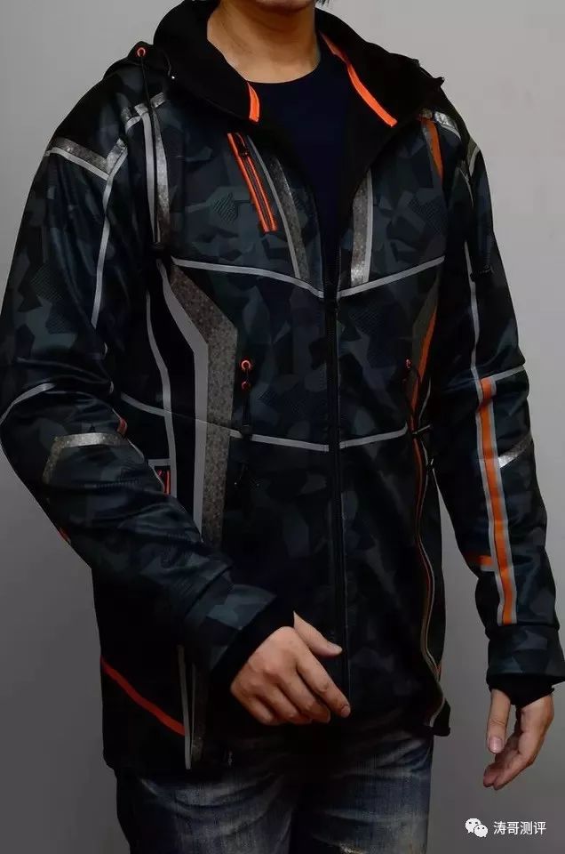《复联3》中托尼的同款外套居然有卖？就是这价格……