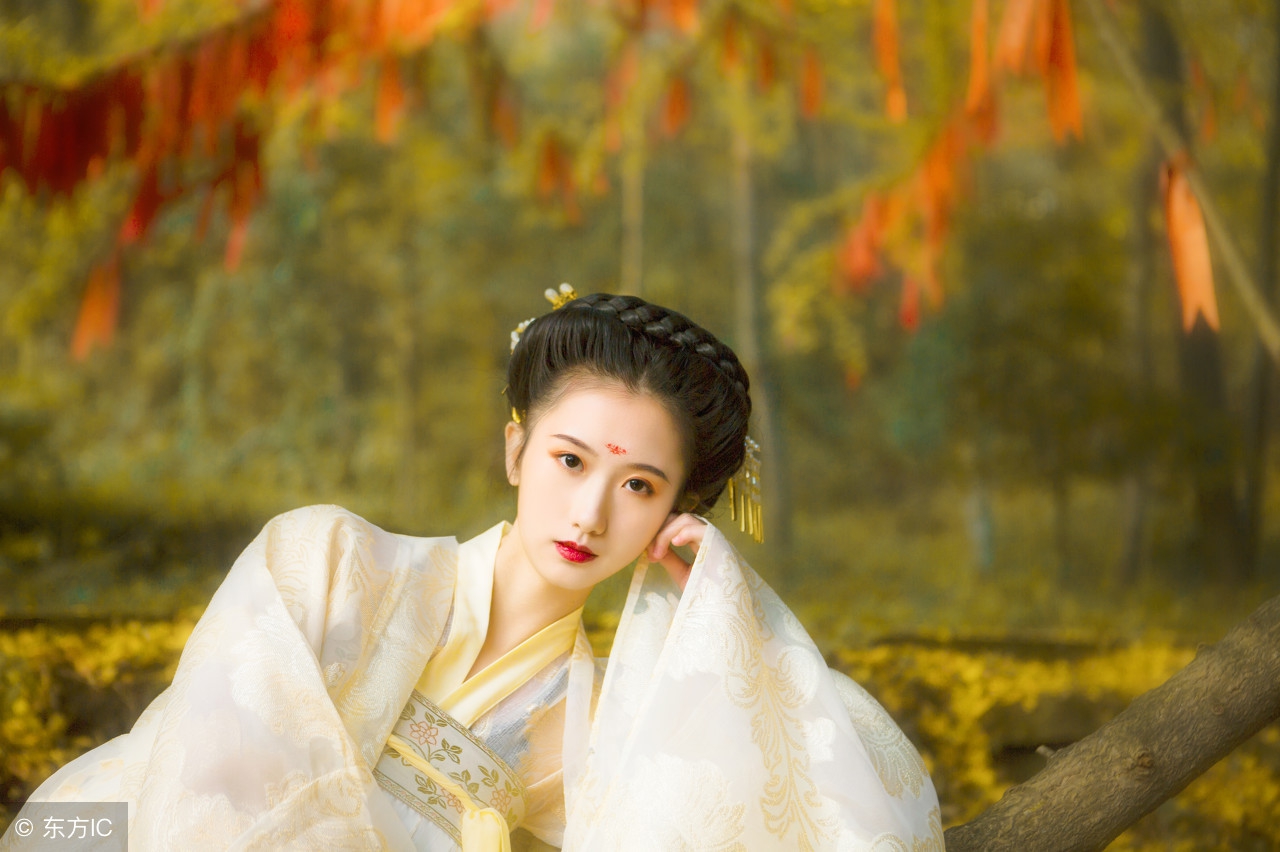 纪念抗日先烈的诗句,铭记抗战历史弘扬爱国精神诗