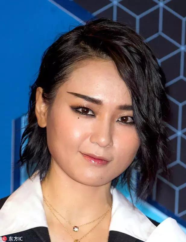 怎么才可以把眼影画的那么好看呢,今年流行的眼影这样画美丽不挑人