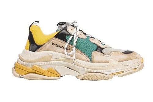 一辈子不穿运动鞋,不买双运动鞋总感觉自己老了