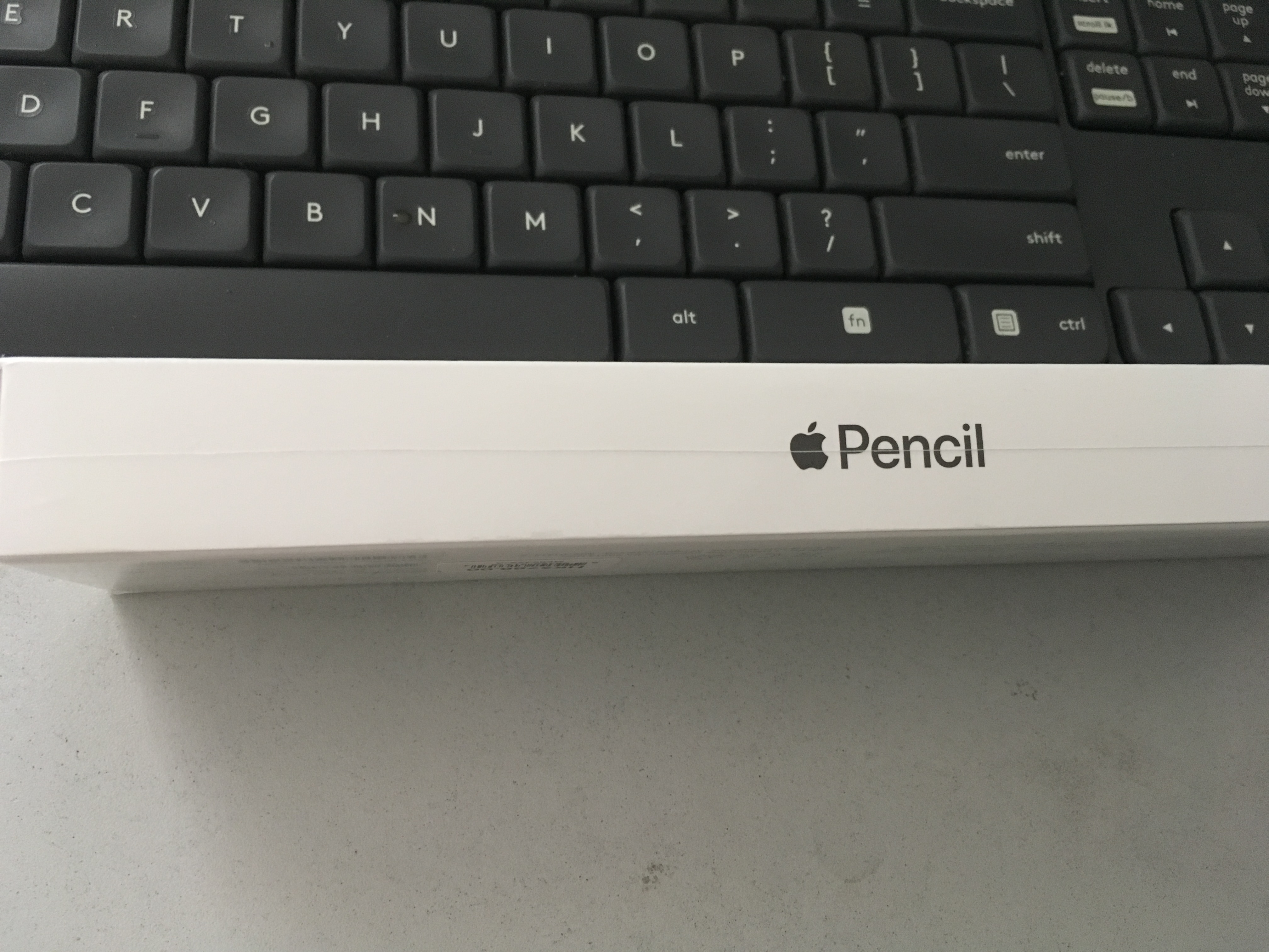 applepencil开箱评测,港行applepencil