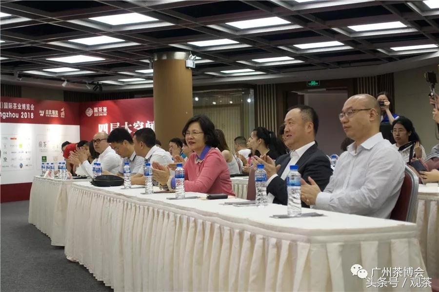 在这里，有春天最美的茶滋味