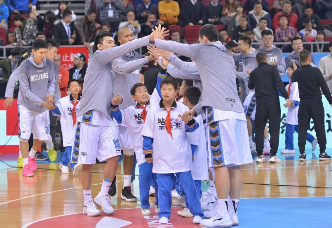 北京首钢篮球队小雏鹰,小雏鹰鸟巢