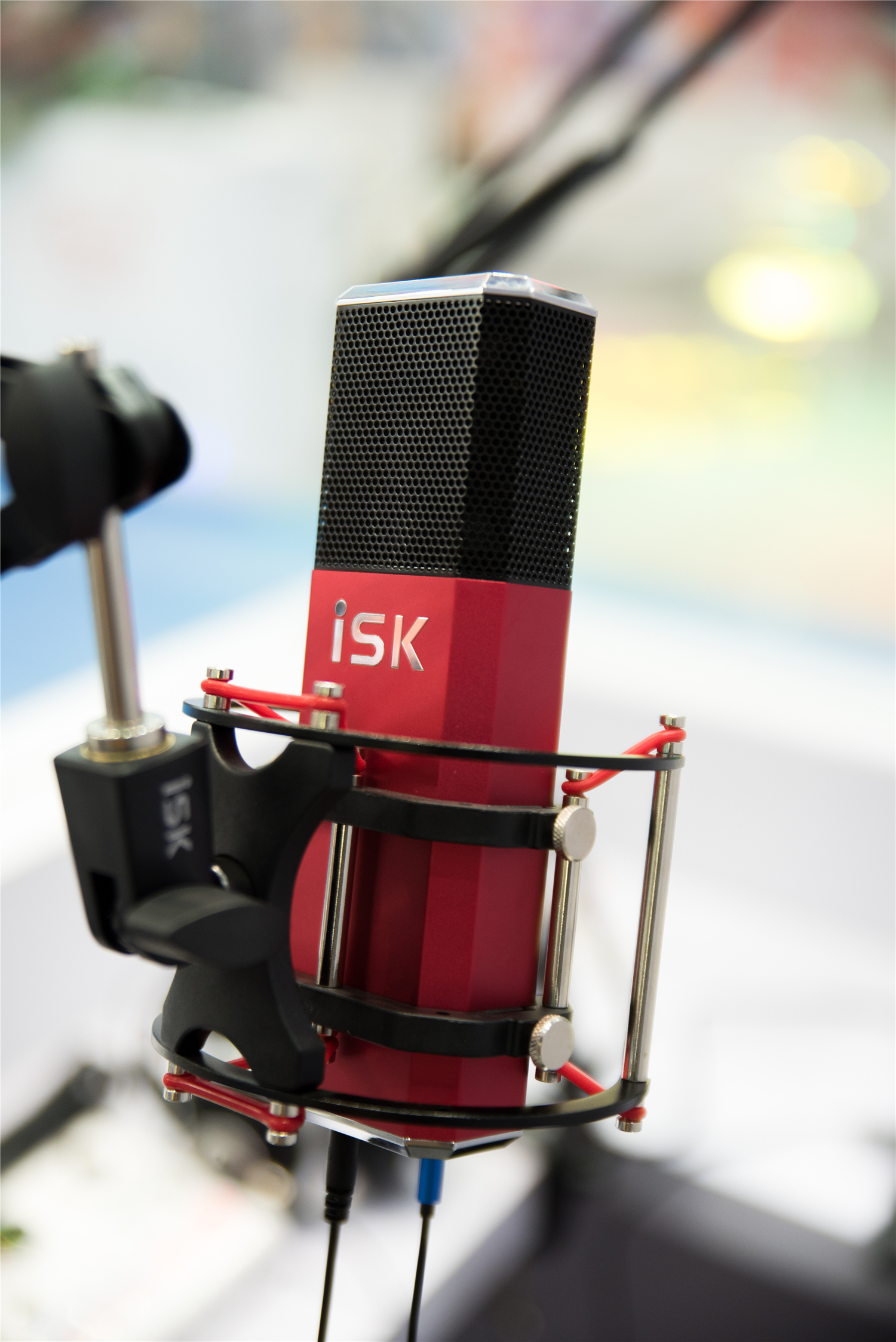 isk麦克风主播,isk直播手持麦克风