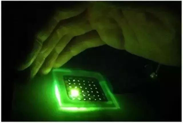 石墨烯半导体和美国合作,石墨烯和华为合作