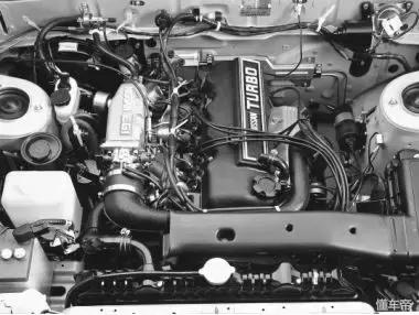 历代蓝鸟车型,老款蓝鸟和新款蓝鸟对比