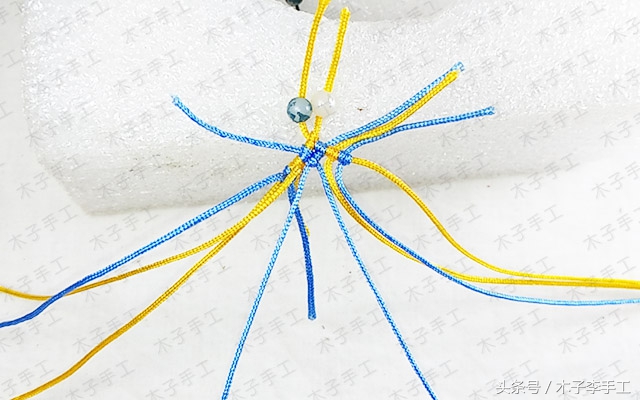 小爱心手链编织视频,女生红绳手链编辑教程