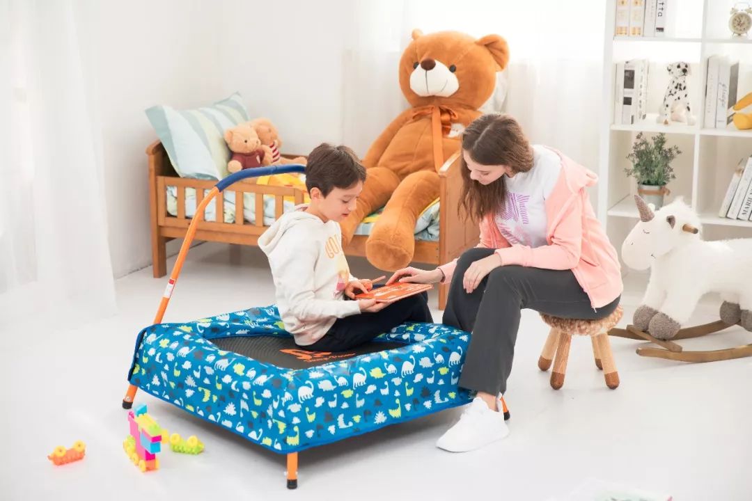 体博会轮滑嘉年华,体博会单杠