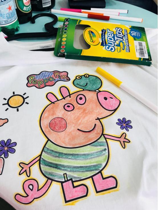 在英国穿上这个玩具，你的娃就是幼儿园之王