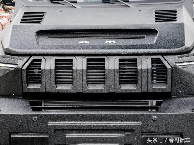 他可能是最霸气的国产越野车，68万起，防爆利器，不怒自威！