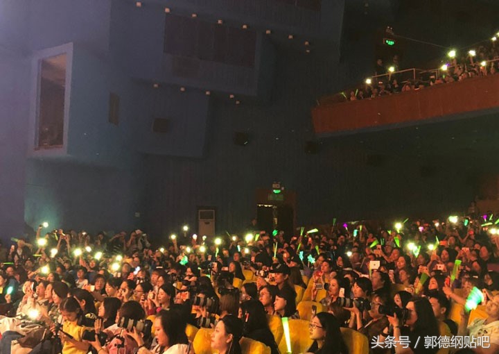 德云社张云雷陶阳郭德纲,张云雷很受郭德纲的宠爱