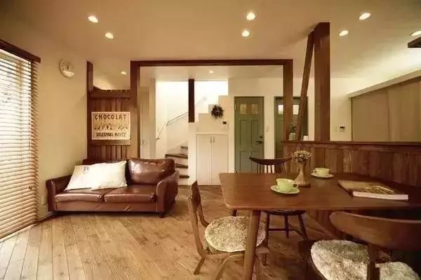 炫酷点线面设计,手绘灯泡点线面设计