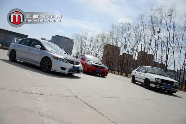 这个聚会里面没有一辆合法的车！