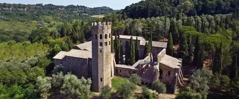 get王妃同款look算什么，我们直接get皇室同款婚礼！