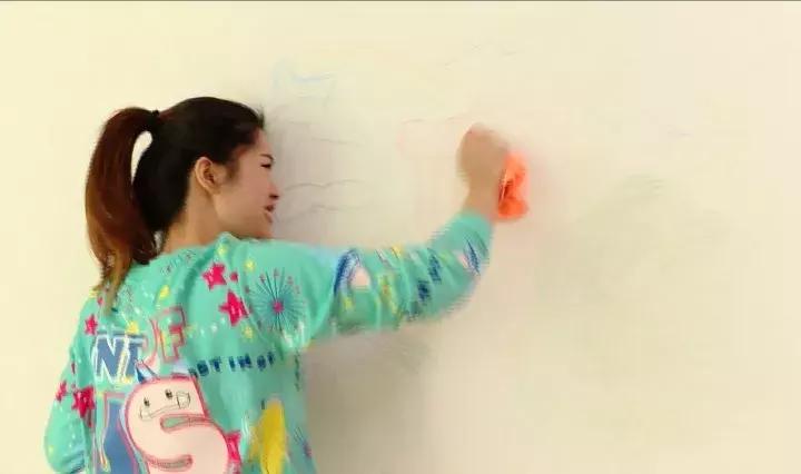 手指被戒指卡住消防员巧手摘除,消防员手指被戒指卡住了怎么办