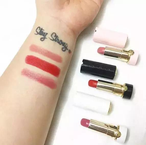 明星涂的大牌口红,明星唇色哪个颜色好看