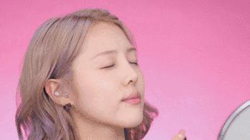 夏天爆汗不脱妆方法,夏天爆汗底妆怎么护