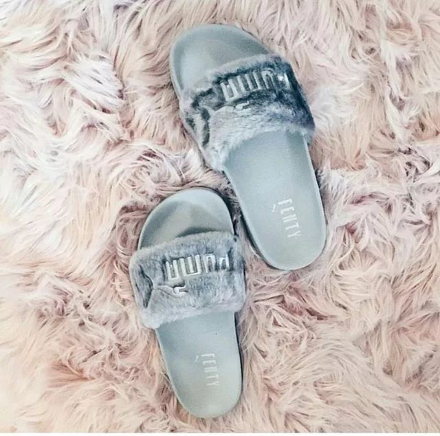 nike澡堂拖鞋,puma拖鞋最新款