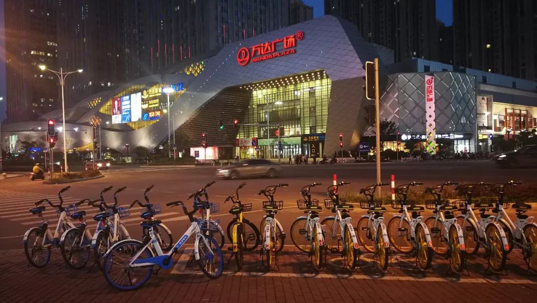 从万达茂到东部市场,从万达到御景江城