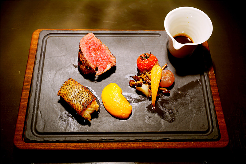 北京排名前十的鲁菜馆,北京最有名的扒房